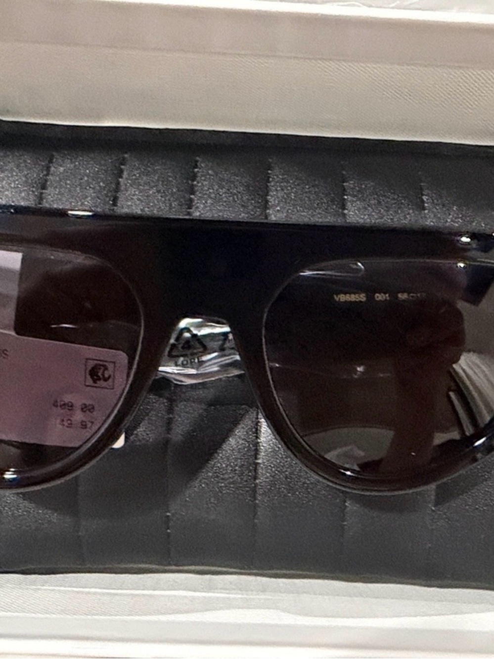 Victoria Beckham Black Cat-Eye Sunglasses with Quilted Black Case